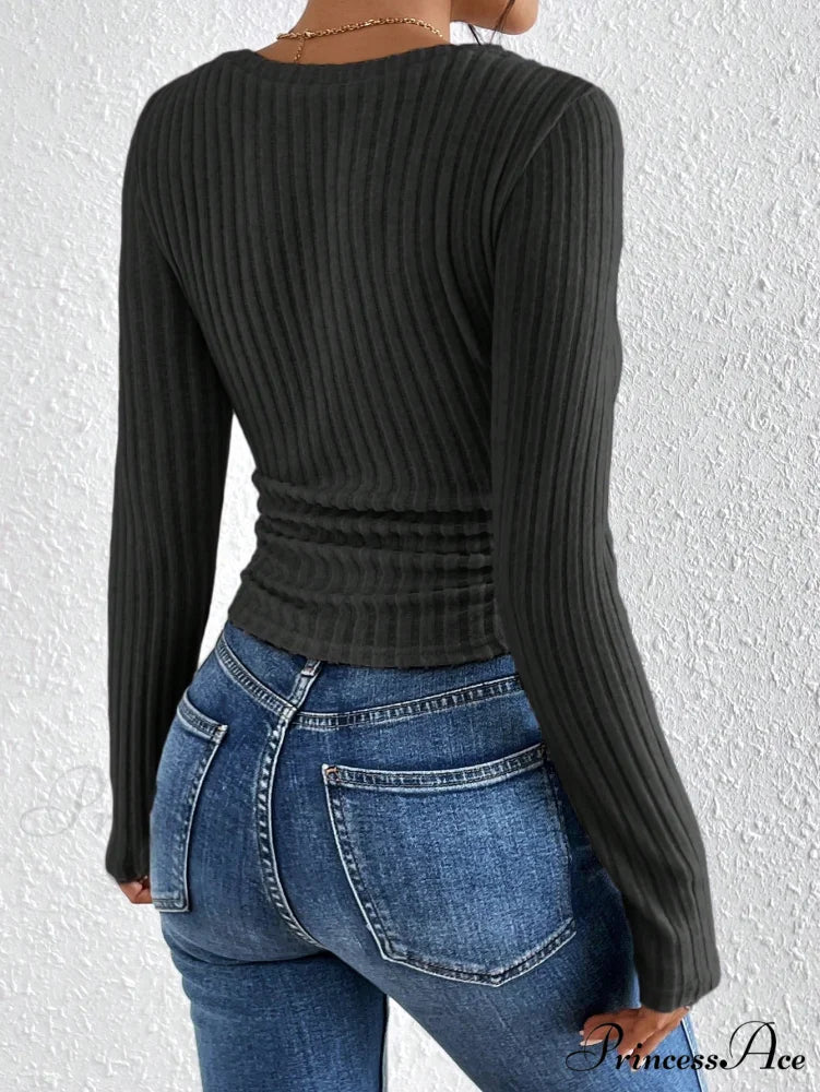 Solid V Neck Ribbed Knit Tee