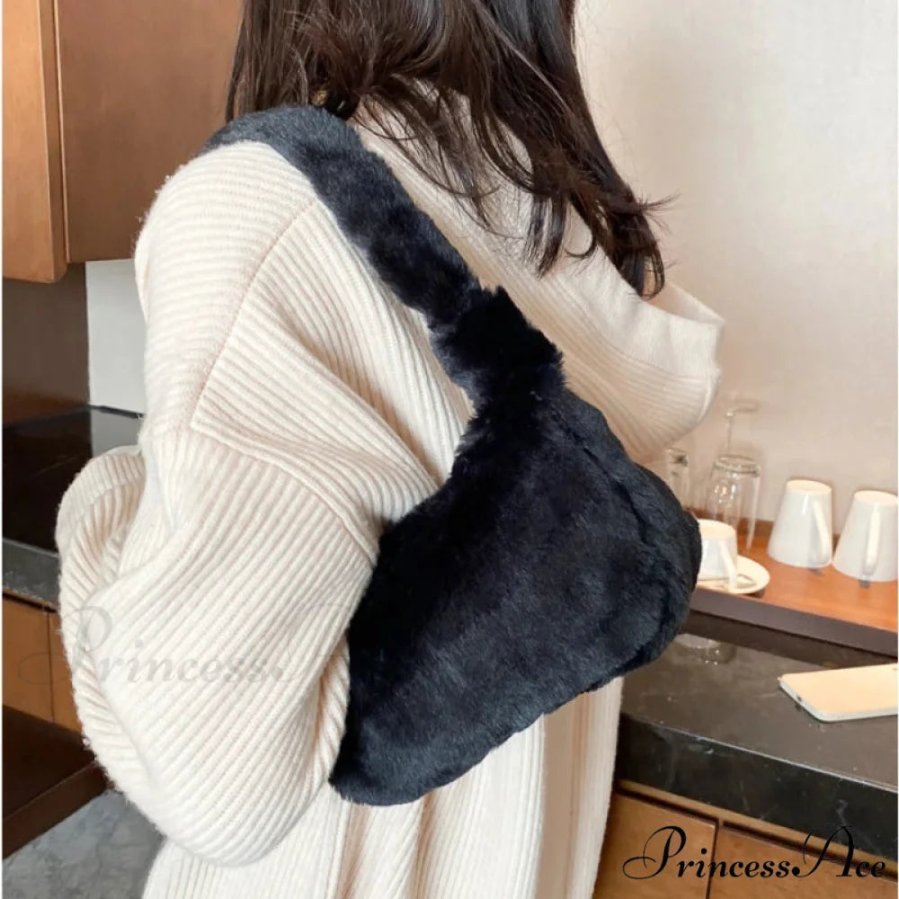 Spacious Capacity Synthetic Leather Shoulder Bag shoulder-250126