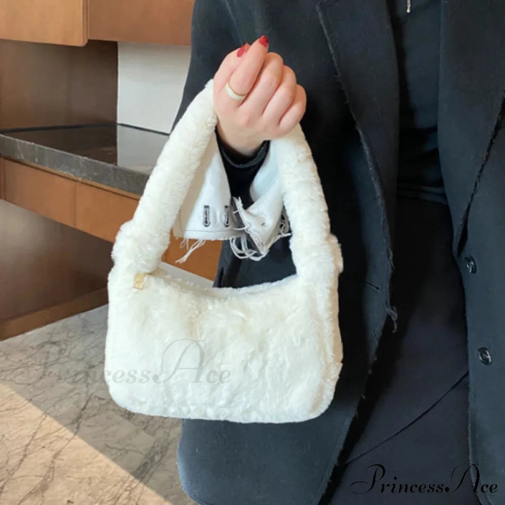 Spacious Capacity Synthetic Leather Shoulder Bag shoulder-250126
