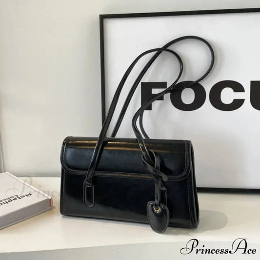 Spacious Winter Armpit Shoulder Bag Black shoulder-250126