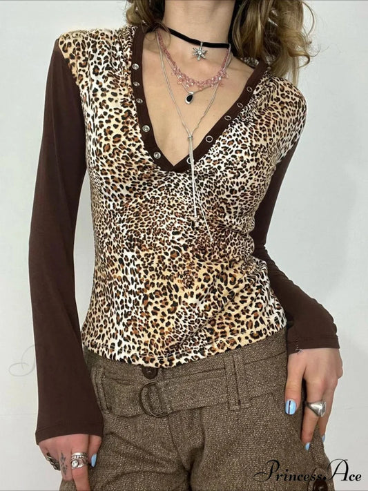 Spotted Patchwork Hooded Trim V-Neck Extended Sleeve Knit Top Brown / S knittop-250126