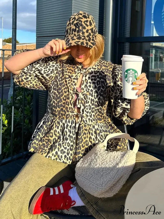 Spotted Pattern Cut Out Round Neck Short Sleeve Blouse blouse-250126