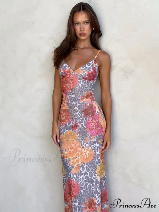 Spotted Pattern Sleek Body-Hugging Holiday Dress vacationdress-250223