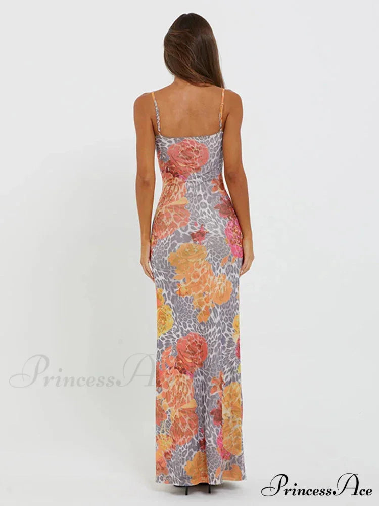 Spotted Pattern Sleek Body-Hugging Holiday Dress vacationdress-250223