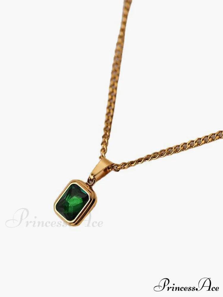 Spring Green Graceful Pendant Necklace Green / One Size
