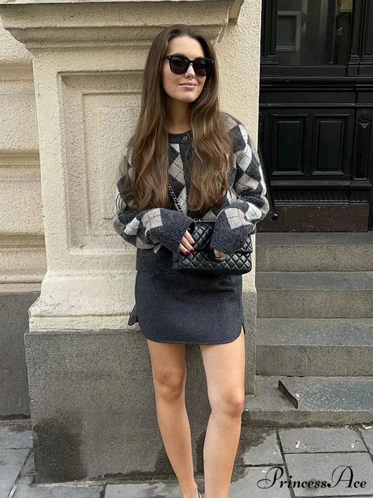 Square Printed Round-neck Long Sleeve Cardigan cardigans-241228