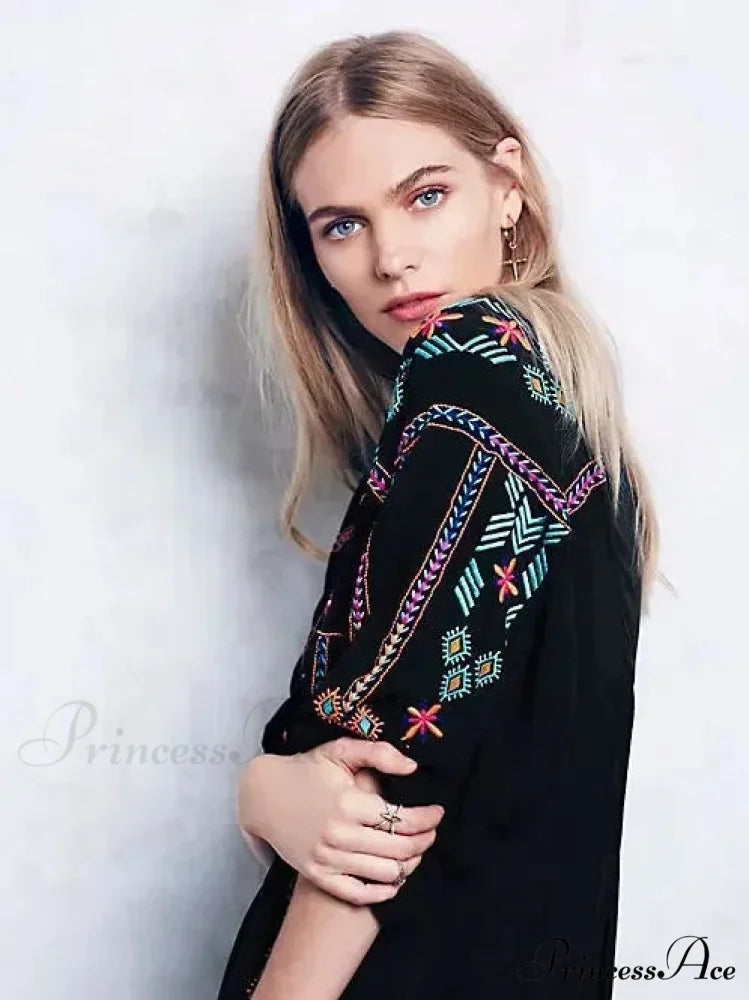 Stitching Relaxed Plunging Neckline Black Sophisticated Boho Dress bohodress-250126