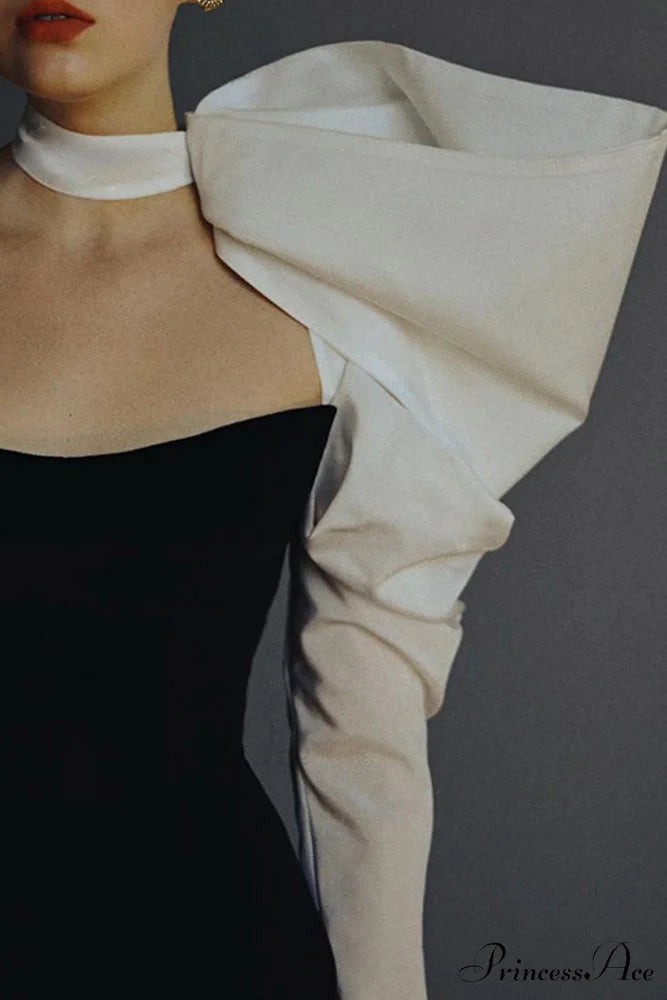 Strapless Mini Dress with Bow-Tie Sleeve White / L