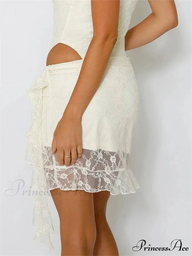 Stretchy Small Waist Lace Floral Mini Skirt Uneven Hem Skirt skirt-250126