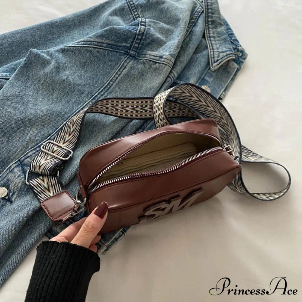 Stylish Cheetah Pattern Characters Crossbody Bag Single Zipper Brown crossbody-250126