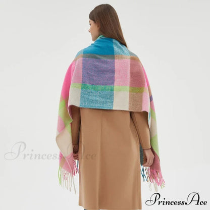 Stylish Cozy Knitted Cashmere Checkered Scarf scarf-241228