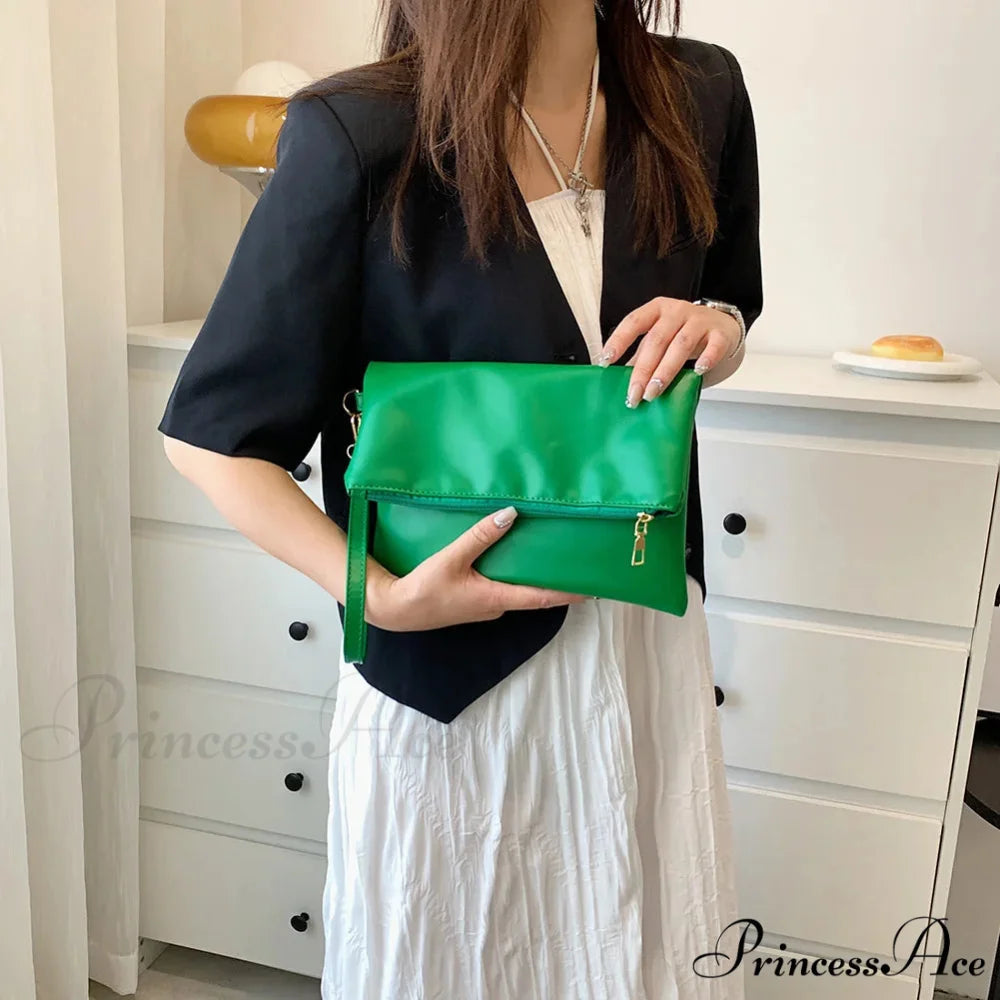Stylish Day Envelope Clutch Wristlet wristlet-250126