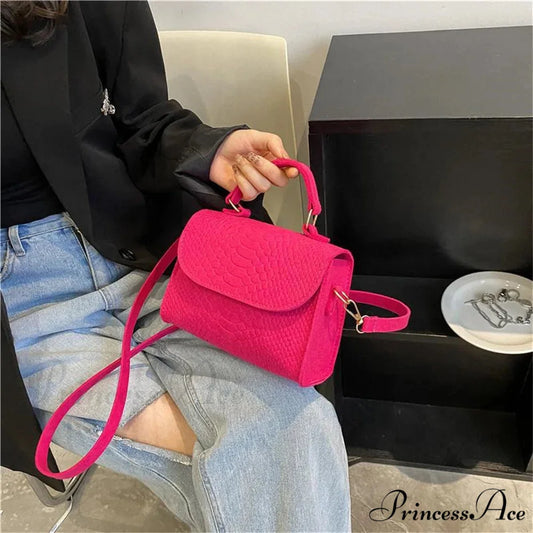 Stylish Felt Alligator Textured Crossbody Purse handbag-250126