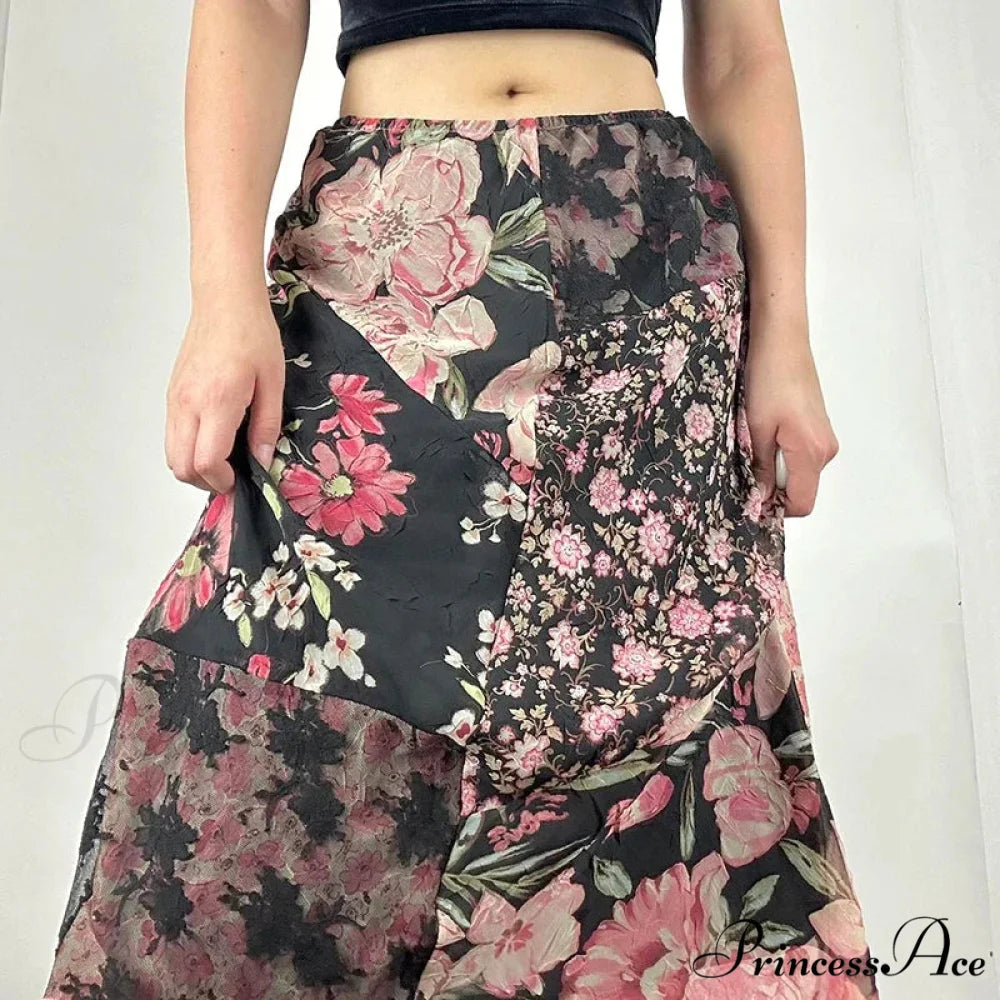 Stylish Flower Pattern Low Cut Patchwork Skirt skirt-250126