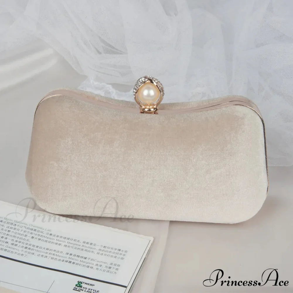 Stylish Night Clutch Fringe Chain Shoulder Bag Apricot / 20x5x11cm clutchbag-250126