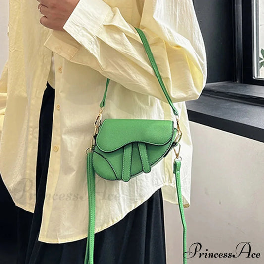 Stylish Small Purse Zipper Courier Saddle Monochrome Bag handbag-250126