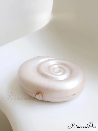 Stylish Snail Shaped Acrylic Clutch Bag Evening Party Bag SHELL clutchbag-250126