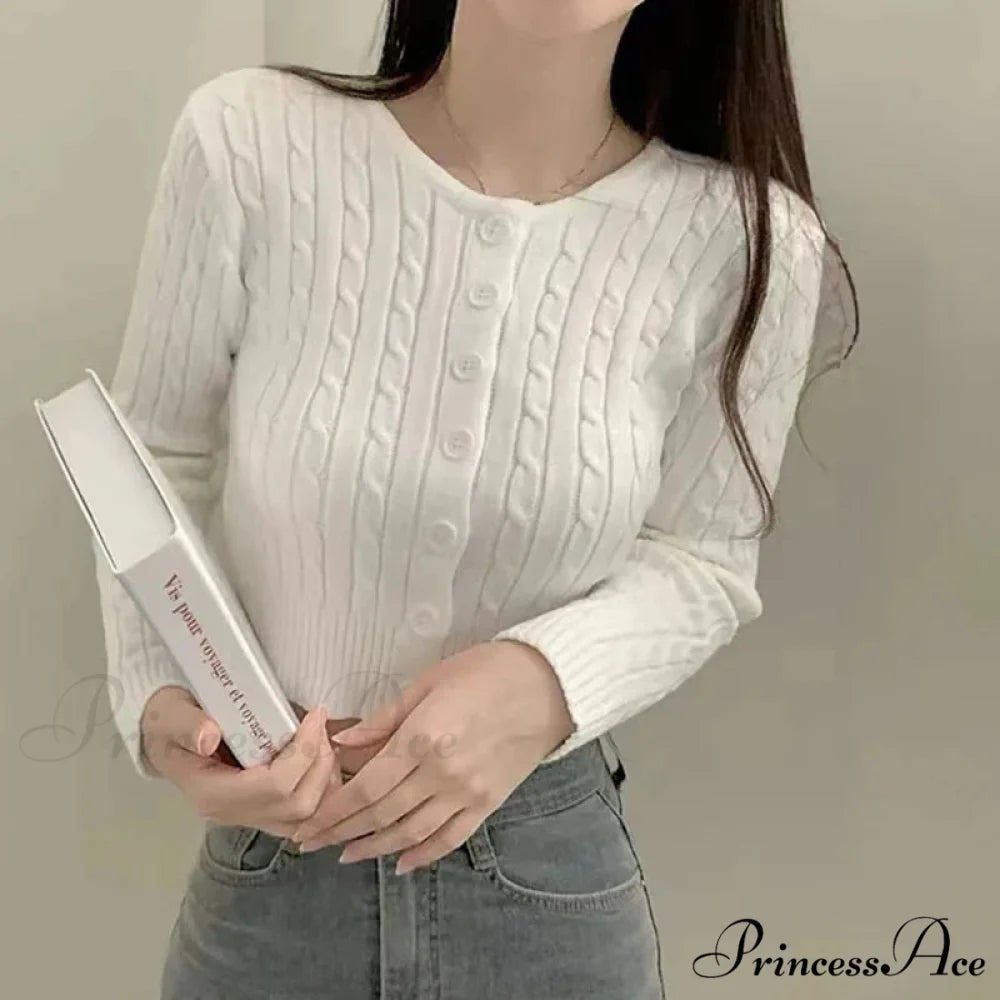 Textured Cable Knit Trim Fit Button-Up Cropped Cardigan cardiagn-250126