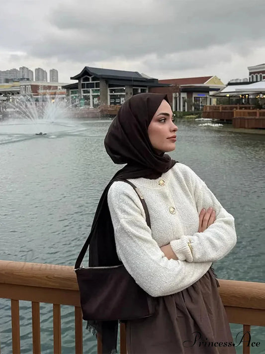 Tight Fit Round-neck Cardigan cardigans-241228