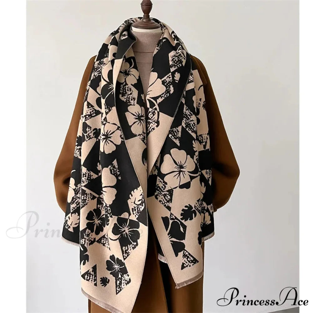 Traditional Cashmere Checkered Wrap Shawl Color04 scarf-241228