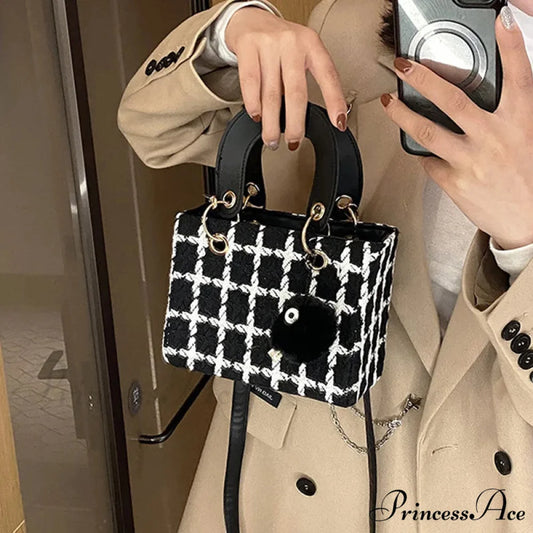 Traditional Tartan Woolen High-End Designer Clutch Crossbody Purse handbag-250126