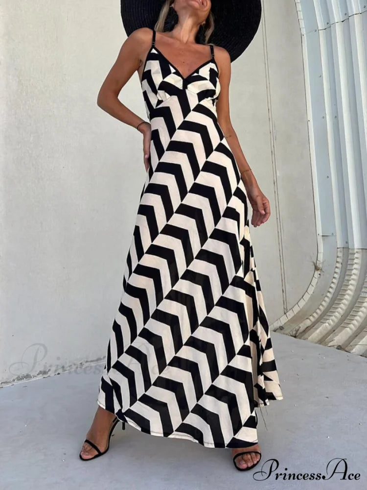 Unique Ethnic Print Charming Suspender Cut Maxi Dress