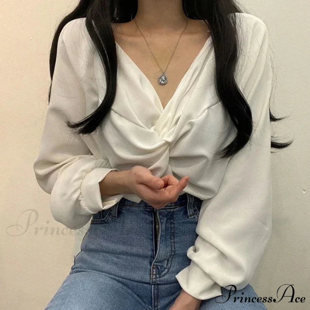 V-neck Coiled Lantern Sleeve Solid Informal Blouse blouse-250126