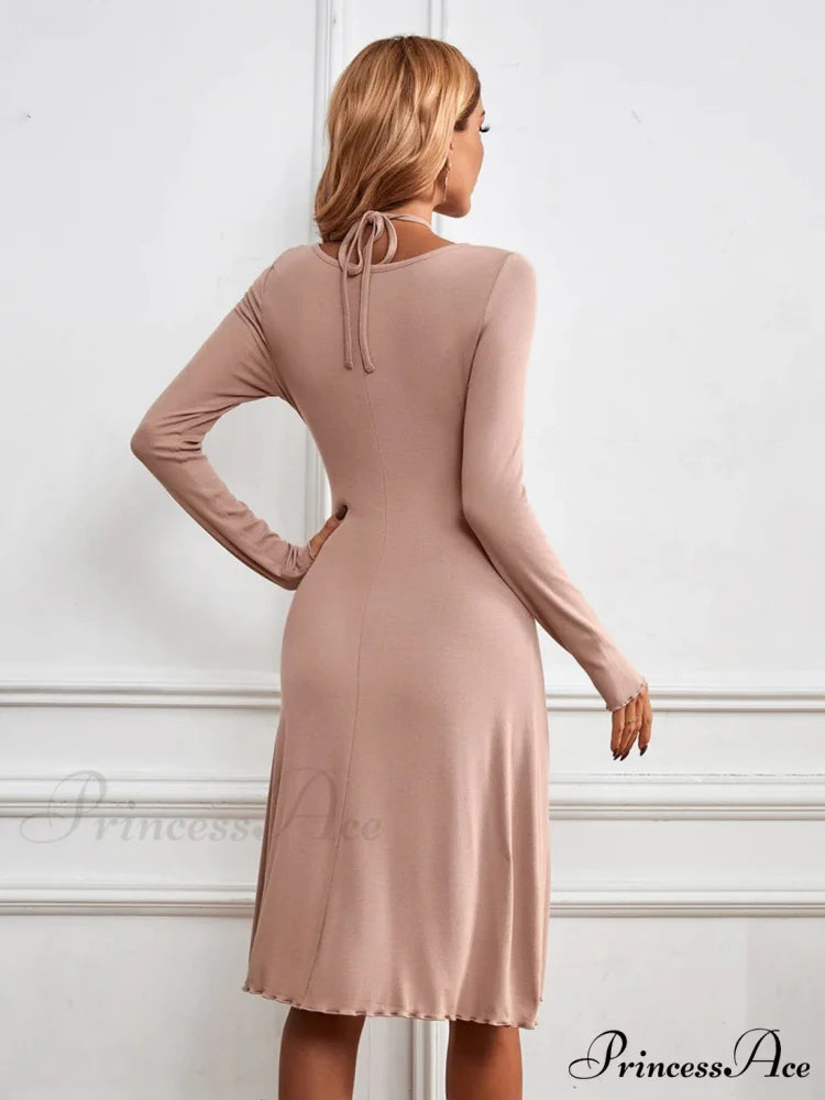 V-NECK DRESS - LONG SLEEVE