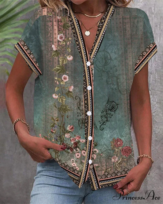 V-neck Flowered Tee Green / S