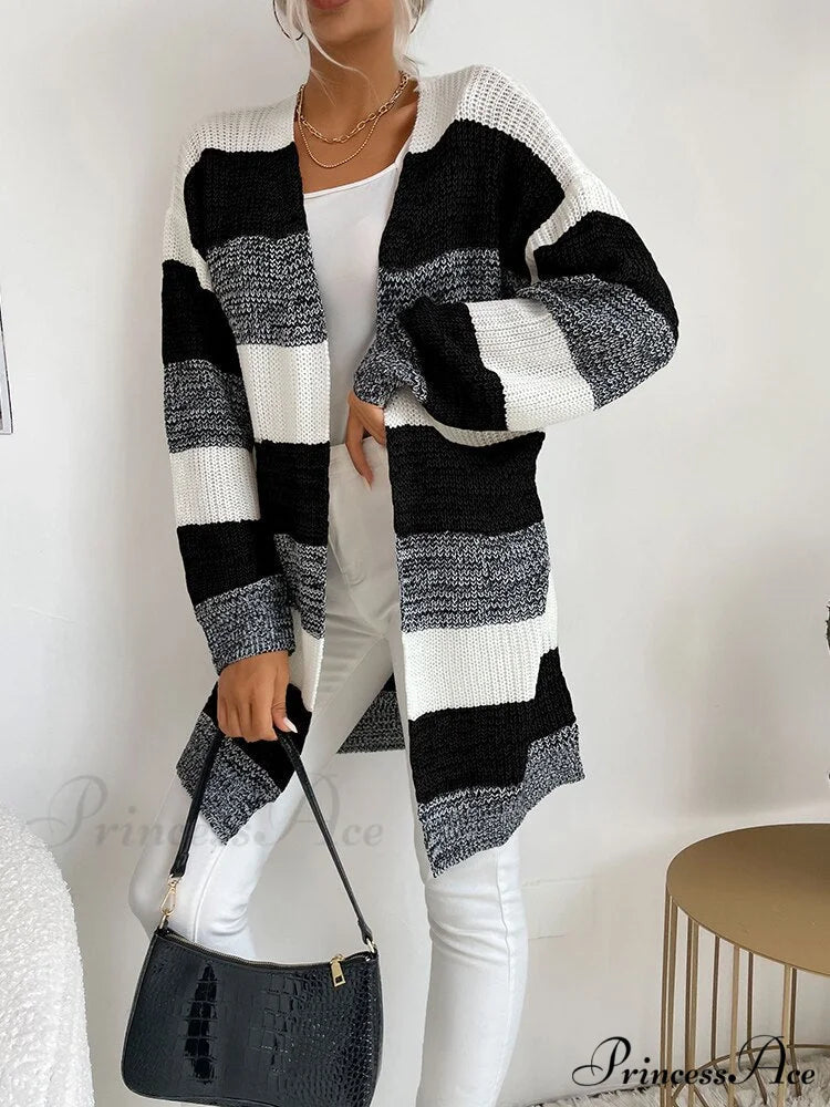 V-neck Knitted Sweater Fashion Warm Holiday Cardigan Black White / S