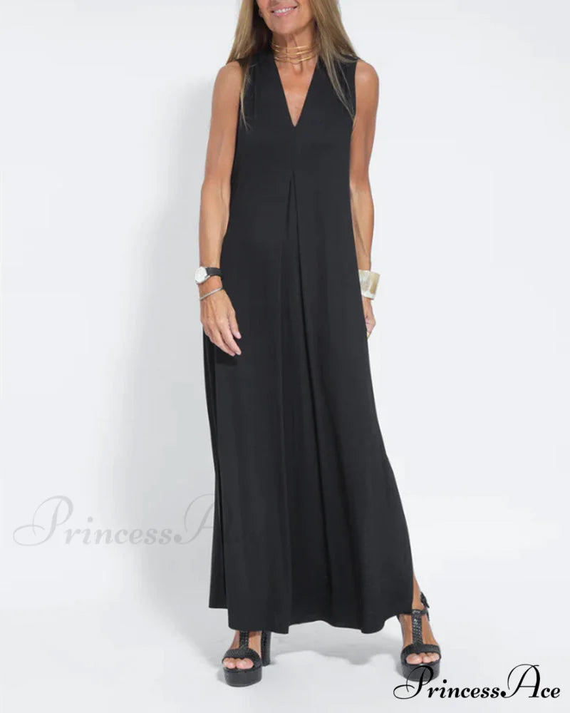 V-neck sleeveless dress in solid color