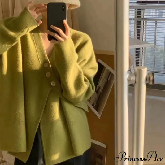 V-Neck Solid Simplicity Office Lady Autumn Knit Cardigan V-Neck Stable Minimalist Professional Woman Fall Knit Cardigan