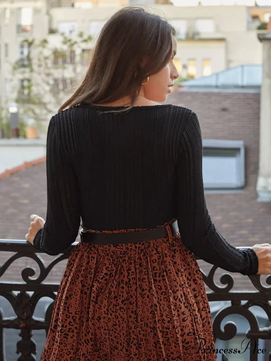 V-shaped Slimming Interior Wear Pit Strip Sweater Knit Top knittop-250126