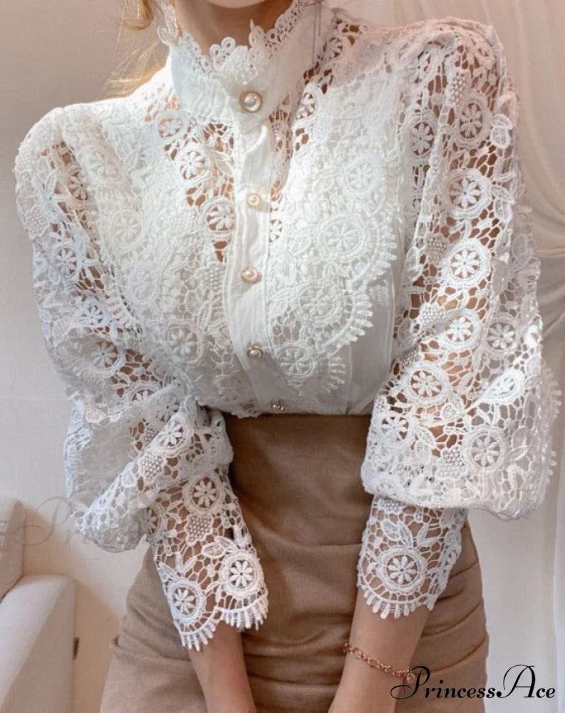Valerie Blouse with Petal Design S / White