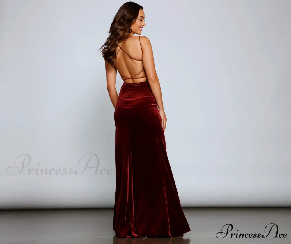 Vega Formal High Charming Slit Velvet Dress