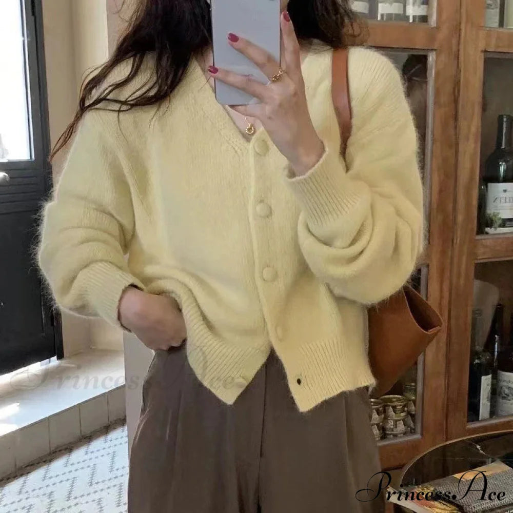 Verdant V-Neck Extended Sleeve Solitary Fastened Knitted Cardigan Yellow / S cardiagn-250126