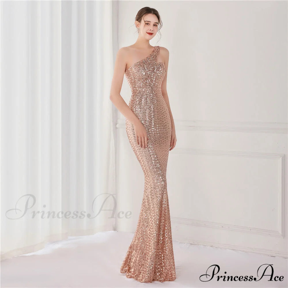 Victoria Formal One-Shoulder Charming Sequined Fishtail Dress GOLD / XS