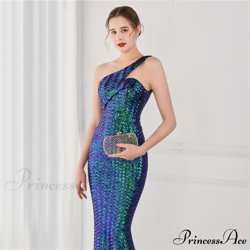Victoria Formal One-Shoulder Charming Sequined Fishtail Dress NAVY / XS
