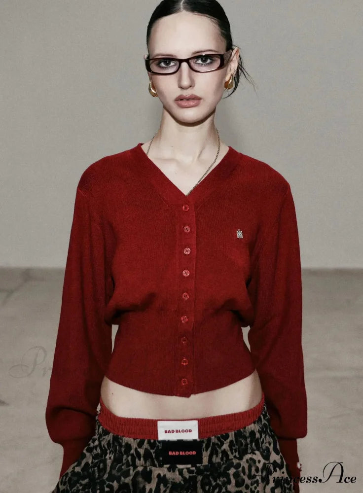 Vintage Embroidered Round Neck Cardigan Red / S