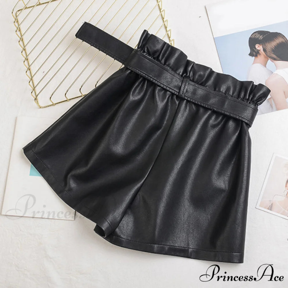 Vintage High Waist Faux Leather Shorts Black / S