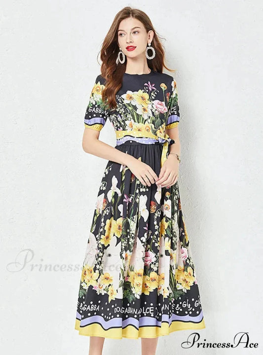 Vintage Short-Sleeve Printed Dress with Round Neck