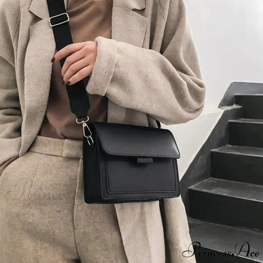 Vintage Square Broad Strap Crossbody crossbody-250126