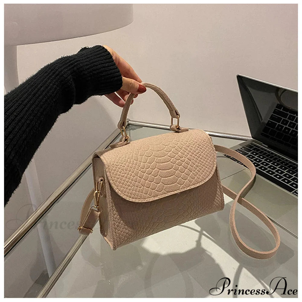 Vintage Square Designer High-end Crossbody Khaki crossbody-250126