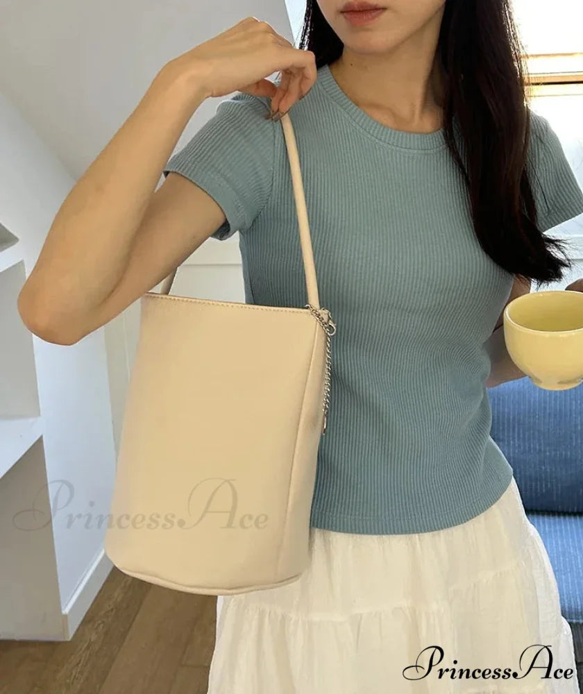 Vintage Supple Leather Pail Shoulder Bag Beige shoulder-250126