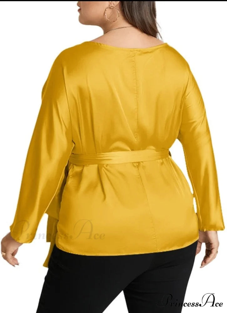 VONDA V-NECK TOP - Plus Size