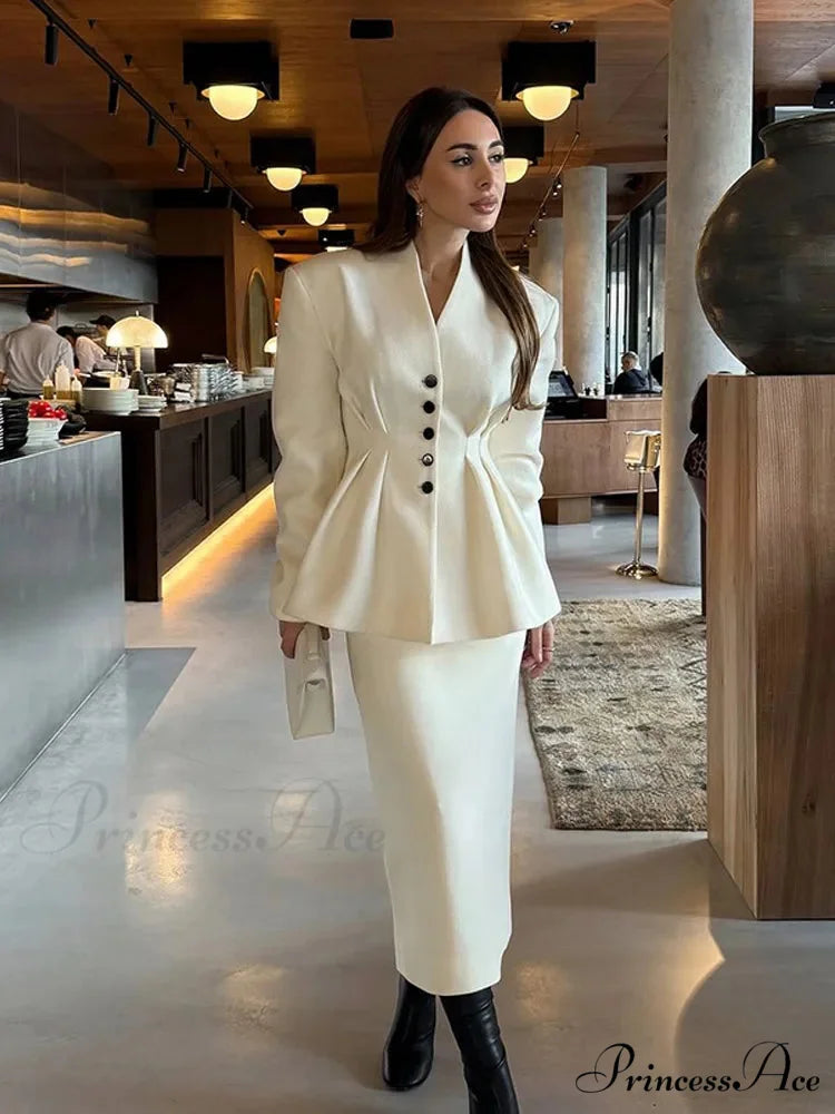 White Deep-neck Folded A-shaped Coat coats-241228