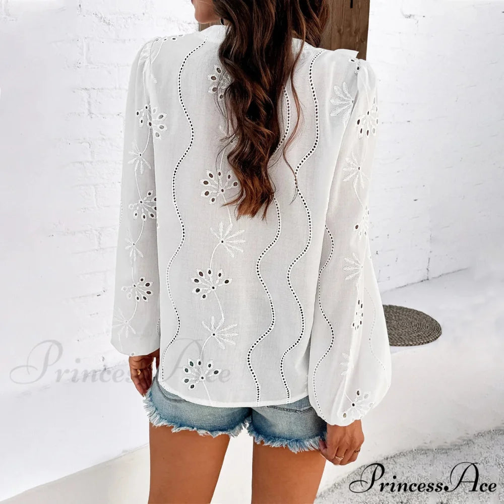 White Floral Stitching Retro Extended Sleeve Boho Top bohoblouse-250126