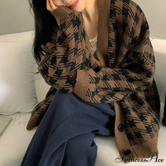 Woman character tattoo cardigan