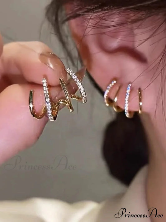 Women’s Geometric One-piece Four-claw Design Earrings