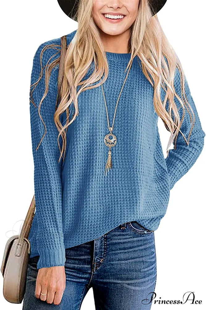 Women’s Long Sleeve Waffle Knit Crew Neck Solid Color Sweater Blue / Small